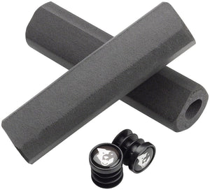Wolf Tooth Grips Wolf Tooth Mega Fat Paw Cam Grips - Black